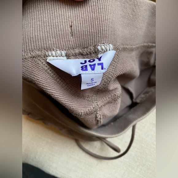 Sweatshirt Set - Picture 3 of 7